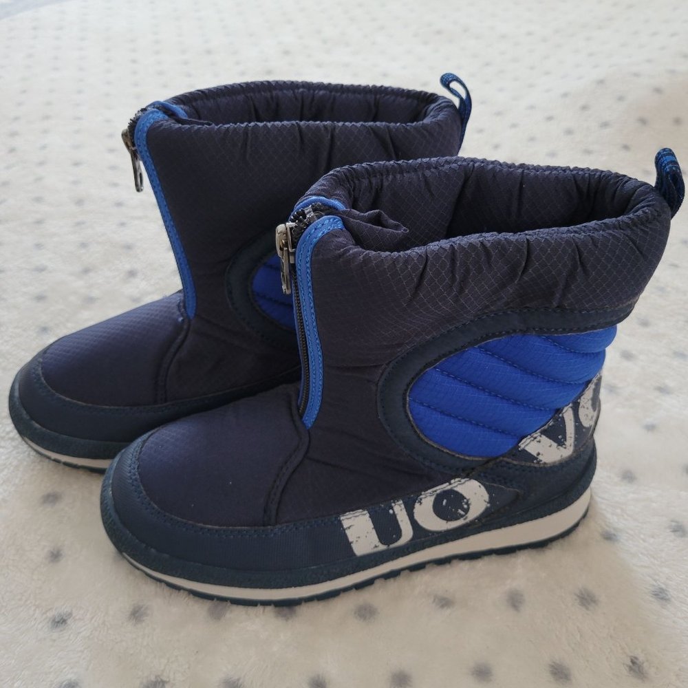 UOVO Snow/Winter Boots for a Big Biy Size 4